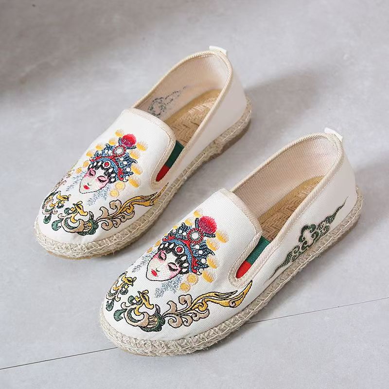 Embroidery Shoes - Zapatos de tela bordados con suela