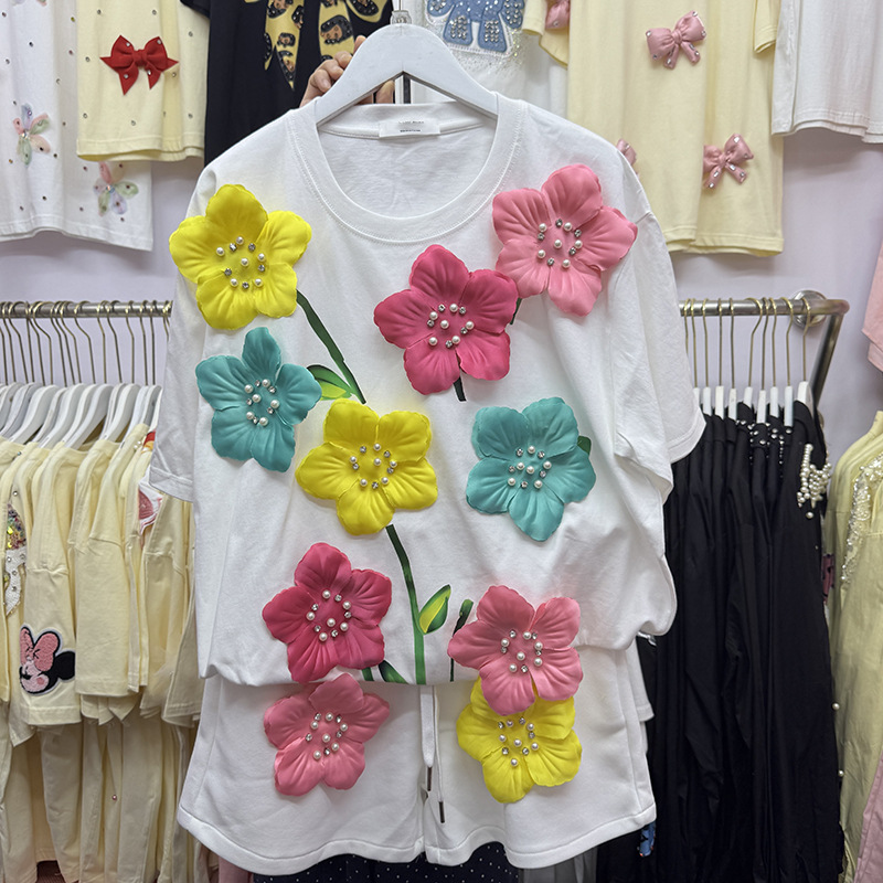 Embroidery Beads - Camiseta de flores 3D coloridas de