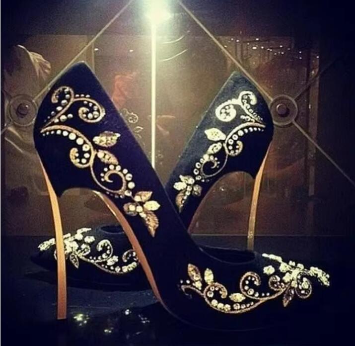 Embroidery Gold - Zapatos de tacón con hoja bordada