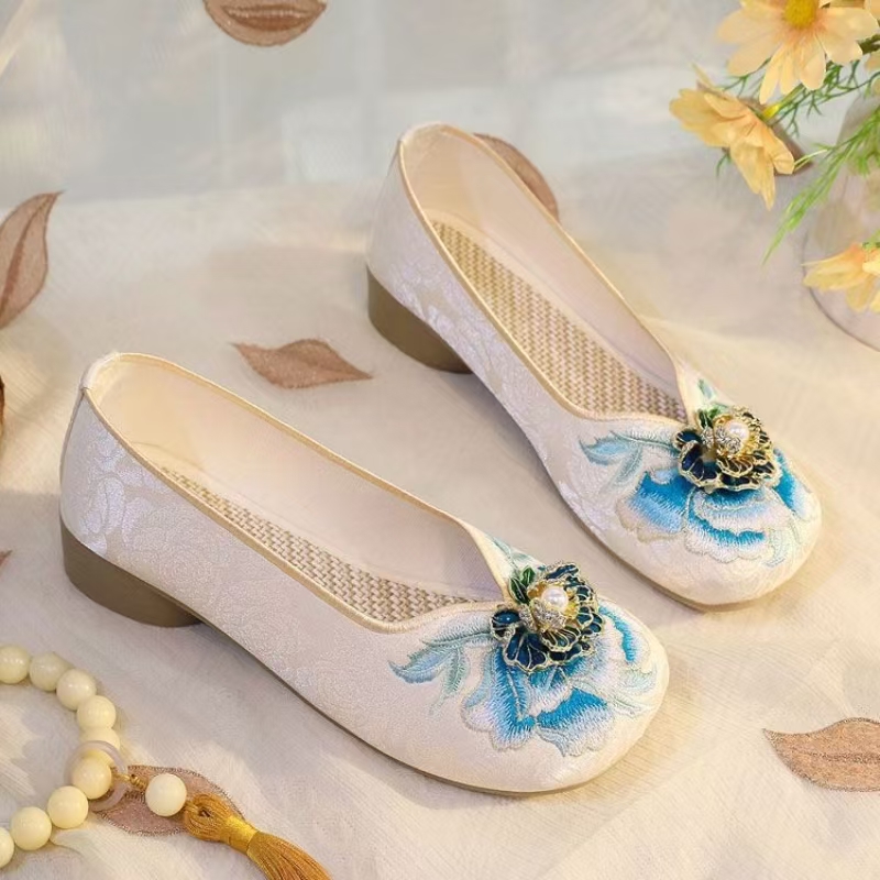 Zapatos de tela bordados de ta - Embroidery Shoes reseña y precio
